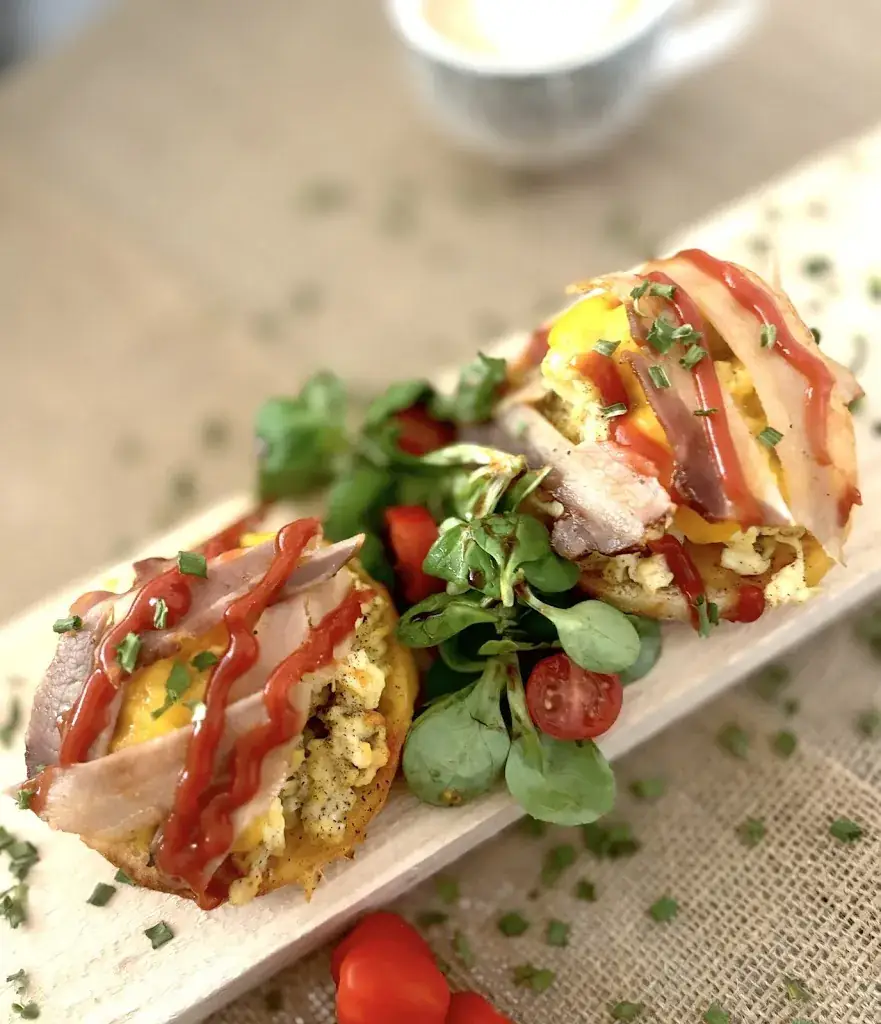 HL’ Brunch_L'Île-Rousse_slider_image_2