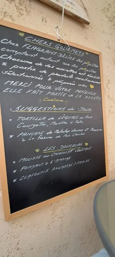 Costas Pom_Flagrant Délice_L'Île-Rousse_recensione