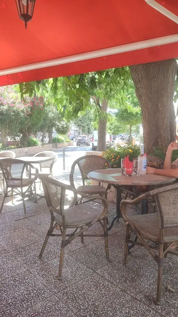 Vadim Voronov_Brasserie Rubica_L'Île-Rousse_review