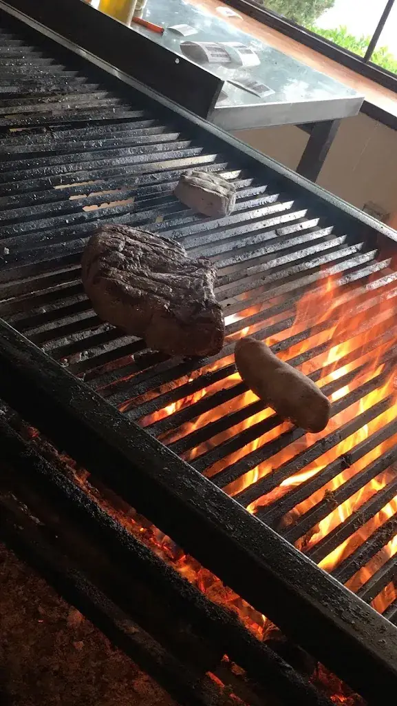 Kevin Glöckl_Grill de Challes_Challes-les-Eaux_review