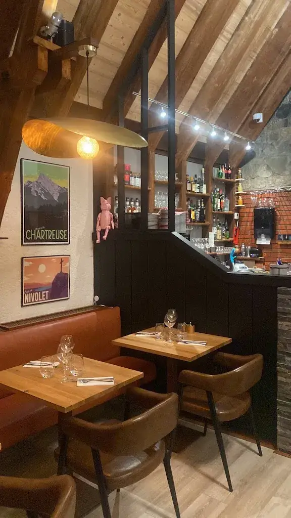 Grill de Challes restaurant in Challes-les-Eaux