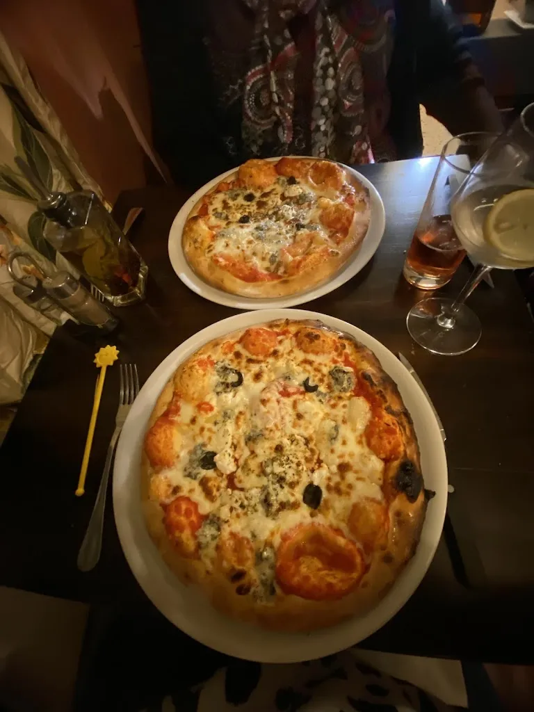 Priscilla Machado_Casa di Sicile_Aix-Villemaur-Pâlis_review