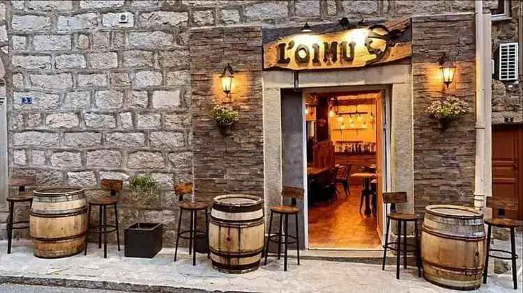 L'Olmu restaurant in Olmeto