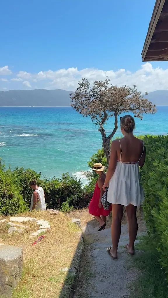 Benjamin Gromicko_Restaurant la Crique_Olmeto_review