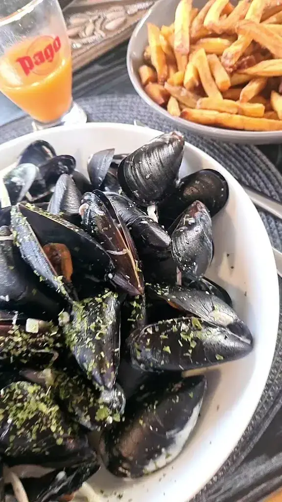 Brasserie O Non Stop_Olmeto_slider_image_2