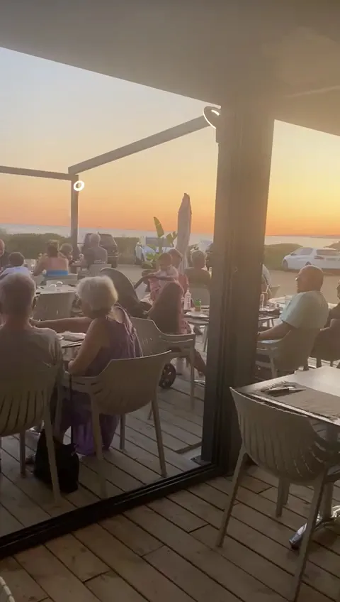 Chez Angèle_Olmeto_slider_image_2