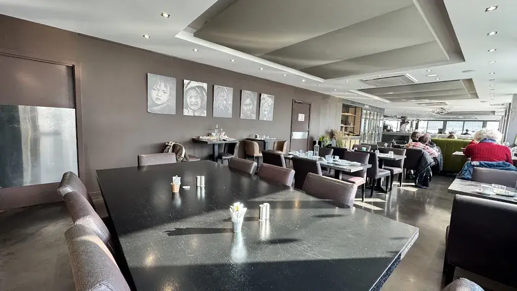 Michele Jones_Le Break_Challes-les-Eaux_recensione