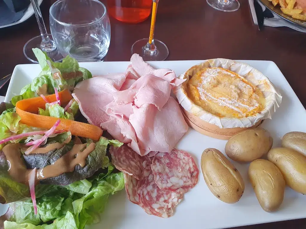 Le Chalet du Mini Golf_Challes-les-Eaux_slider_image_3