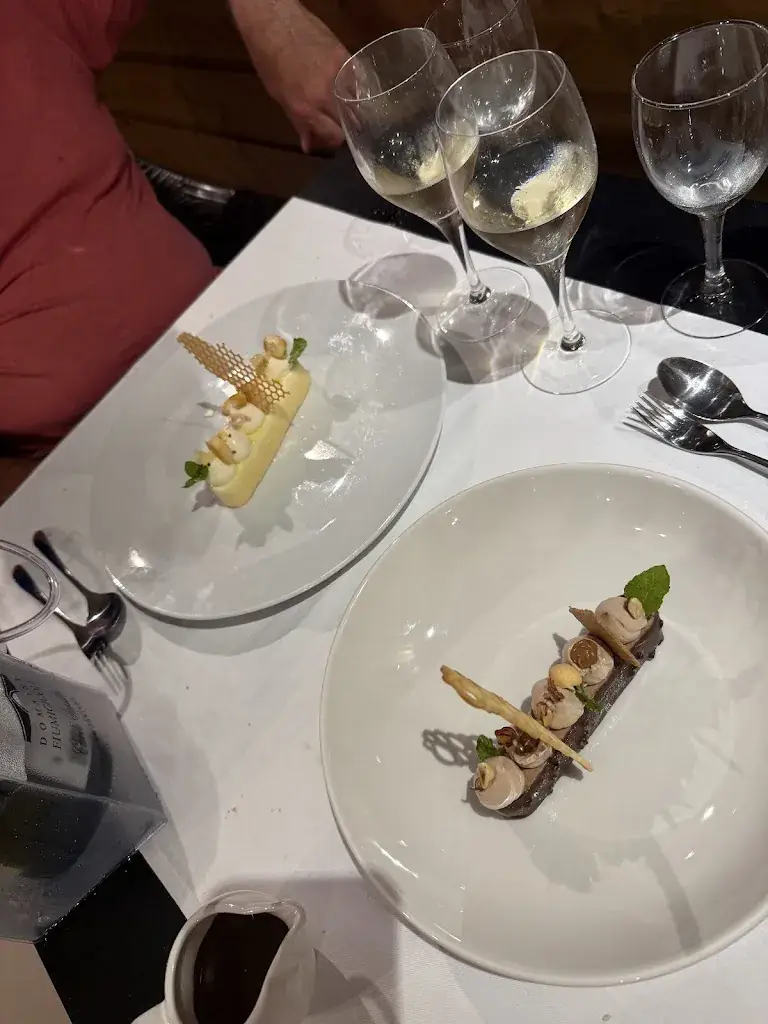 Sophie Savant-Ros_Terra Cotta_Propriano_review