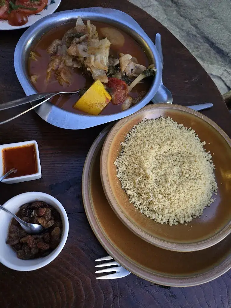 Lydie Clauzel_U Tavonu_Propriano_review