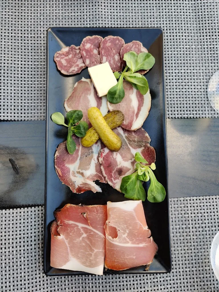 Saskia Geenen_L'Alba Nova_Propriano_review