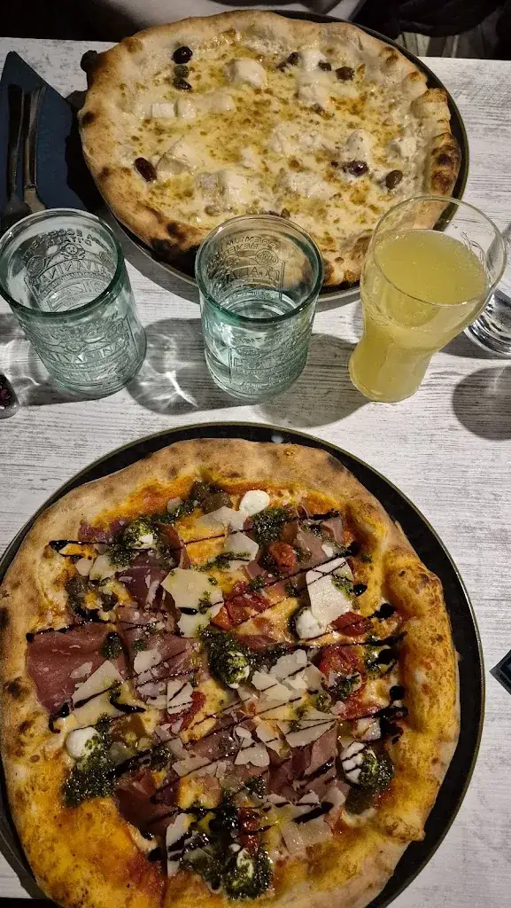 Veronique Vaguijot_Mezu Mezu_Challes-les-Eaux_review