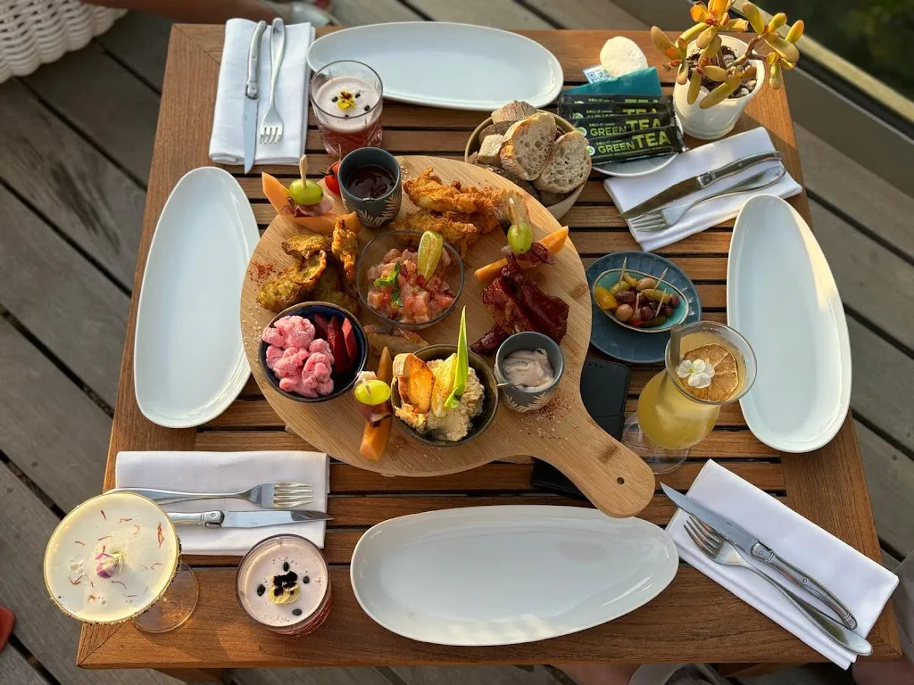 Menu_A'mare RoofTop Restaurant and Cocktail Bar_Propriano_image_2