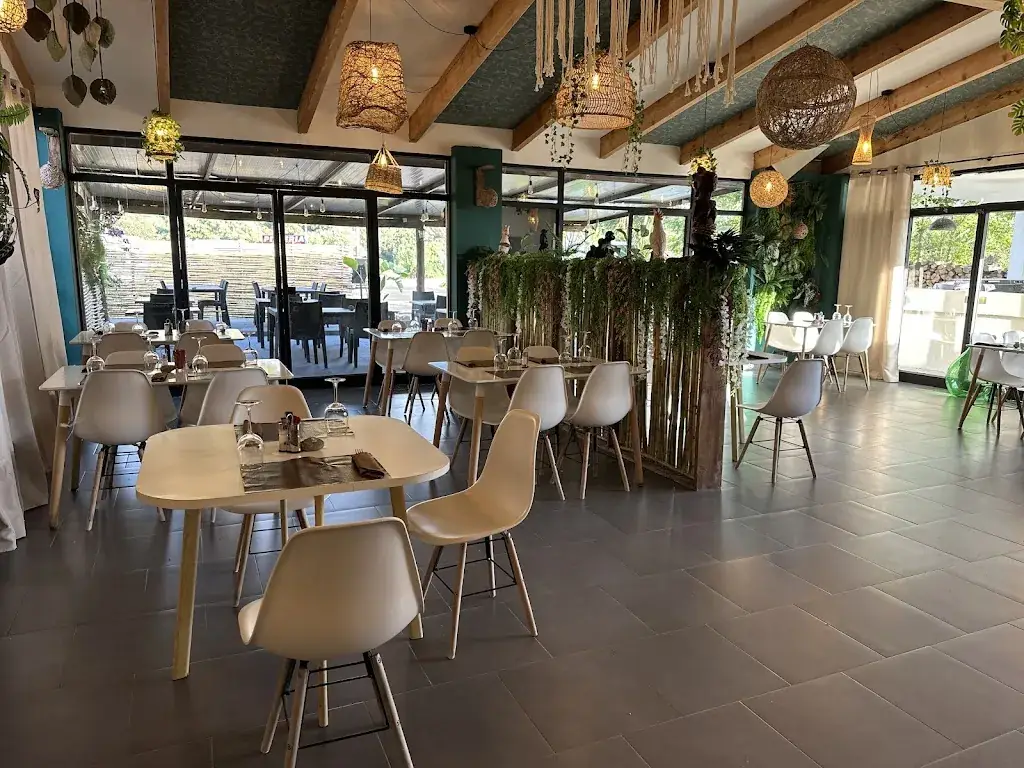 L'amazone restaurant in Propriano