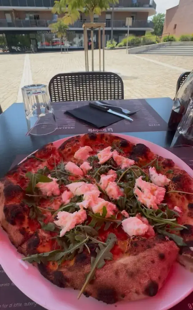 Pizzeria La Scuderia_Challes-les-Eaux_slider_image_3