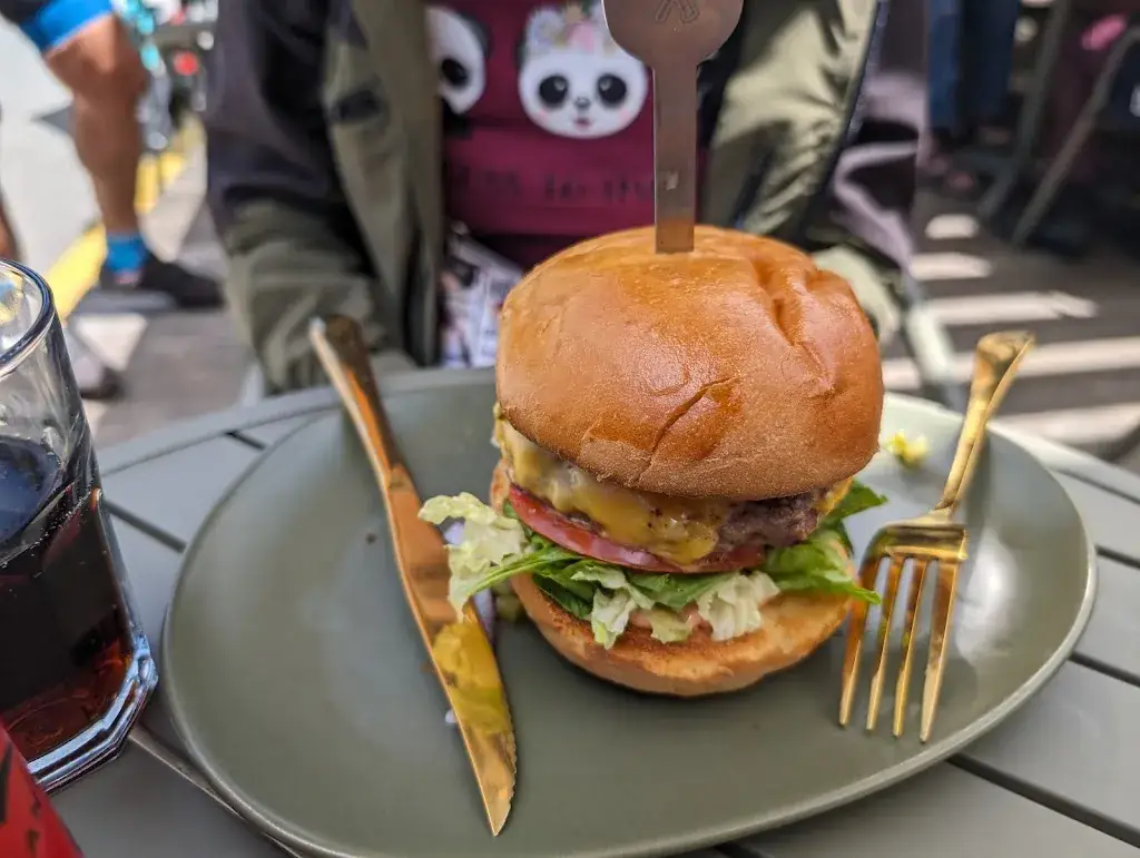 Pontus K_L'Authentique_Zonza_review