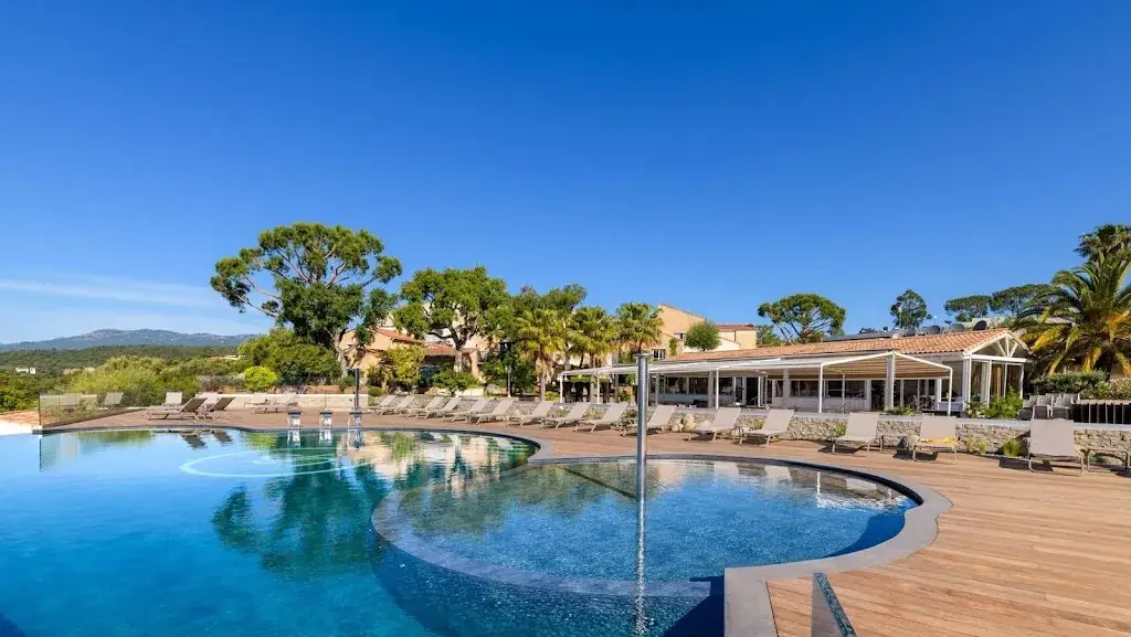 Restaurant LA BAIE DE PINARELLO_Zonza_slider_image_3