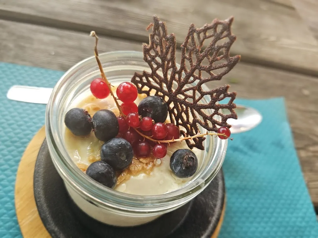 Danny Langs_La Cabane de Marie_Buhl-Lorraine_review