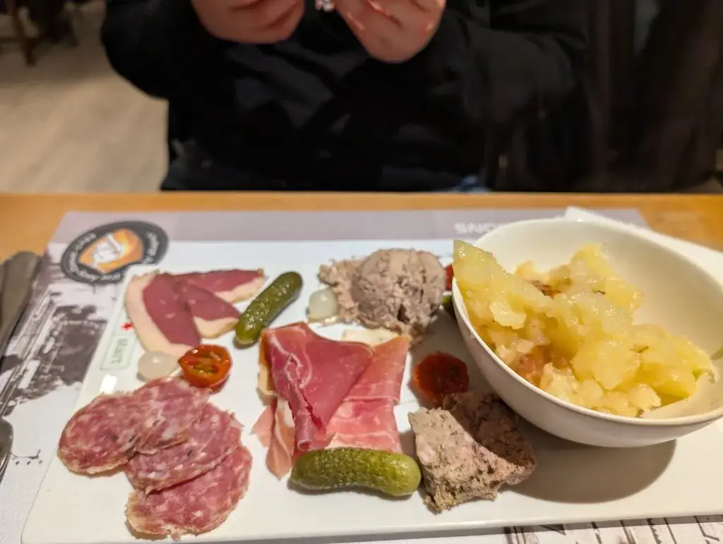 L’AUBERGE DU LION D’OR_Ancy-Dornot_slider_image_3