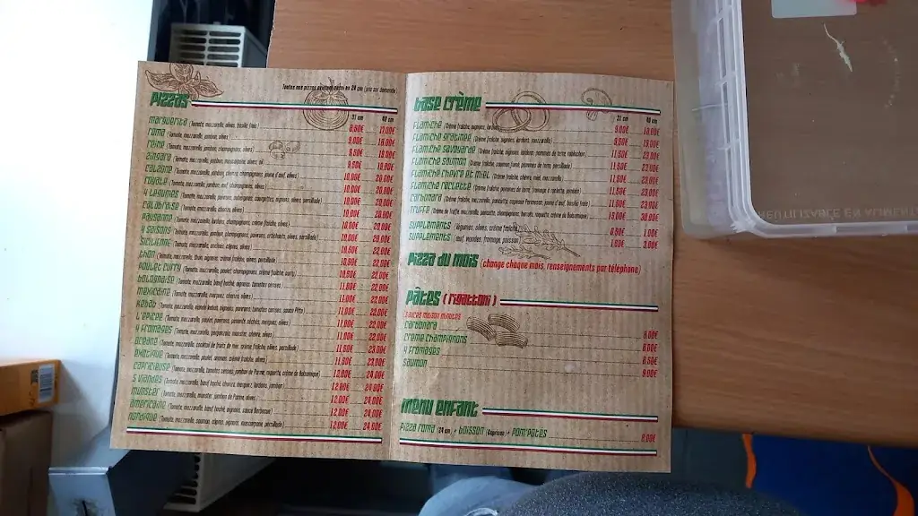 Menu_ROOM SERVICE ANCY_Ancy-Dornot_image_2