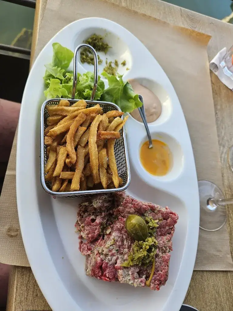 Menu_A Marina restaurant glacier_20145_image_7