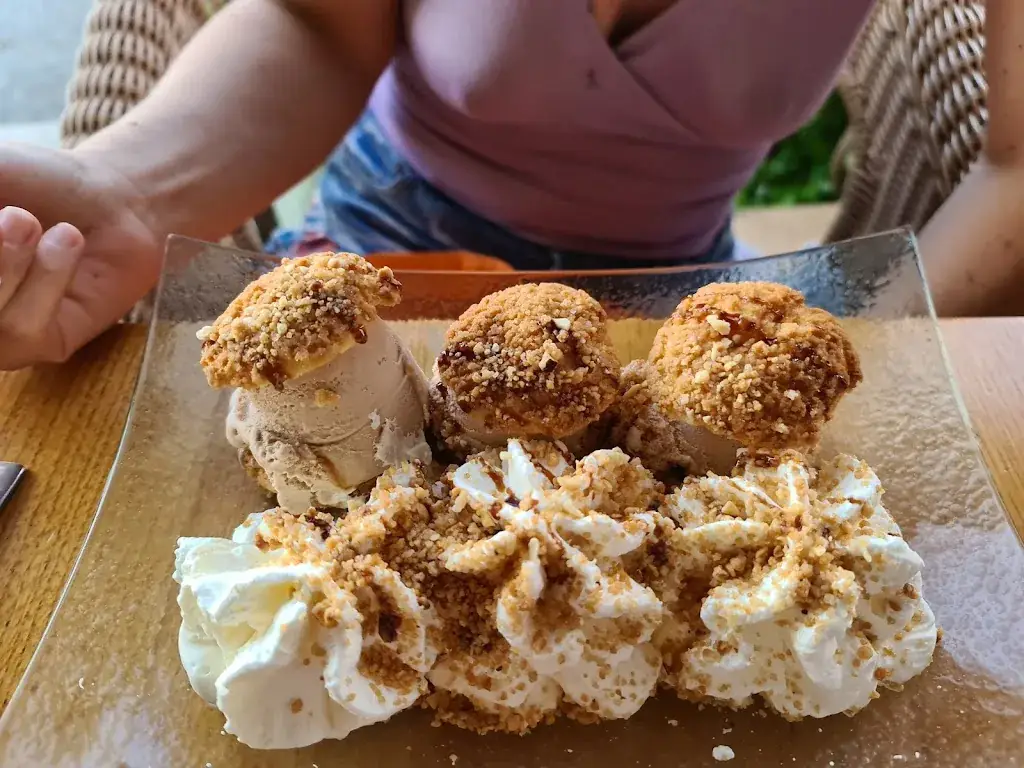 Menu_A Marina restaurant glacier_20145_image_9