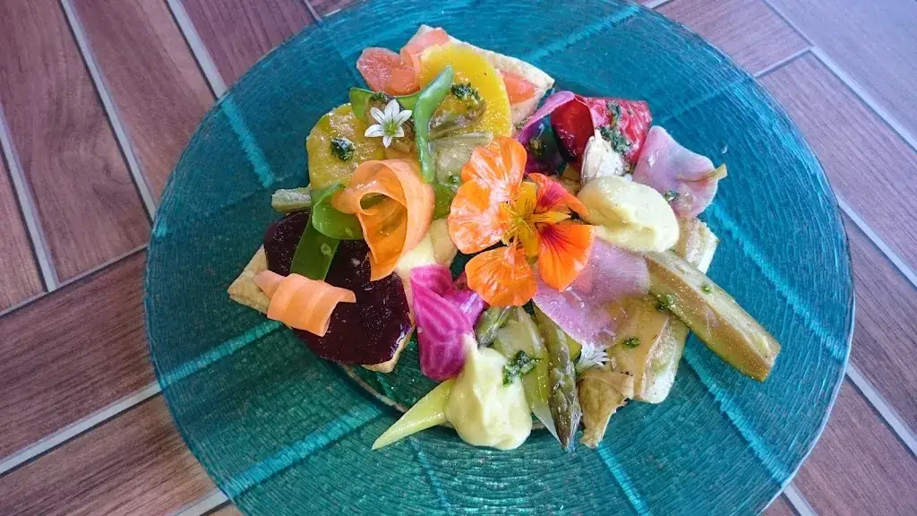 A Marina restaurant glacier_20145_slider_image_3