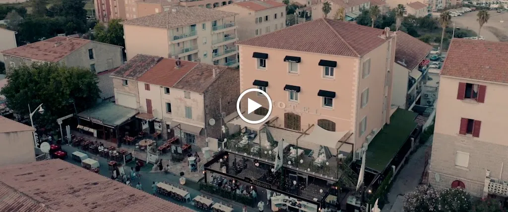 Restaurant Hôtel Les 3 Terrasses_Sari-Solenzara_slider_image_2