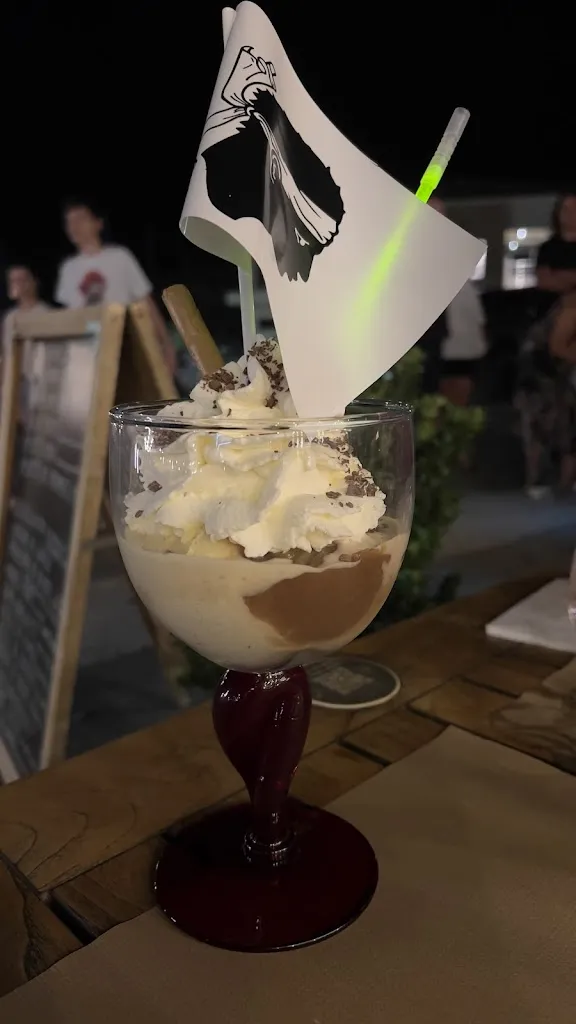 Nathalie. K_Glacier du Port_Solenzara_review