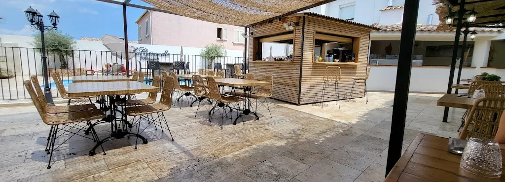 Goodyear_Hôtel Restaurant La Caravelle_Sari-Solenzara_review