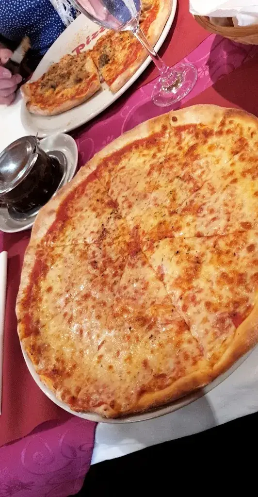 Menu_Restaurant & Pizzeria Weidli Arch_Arch_image_3