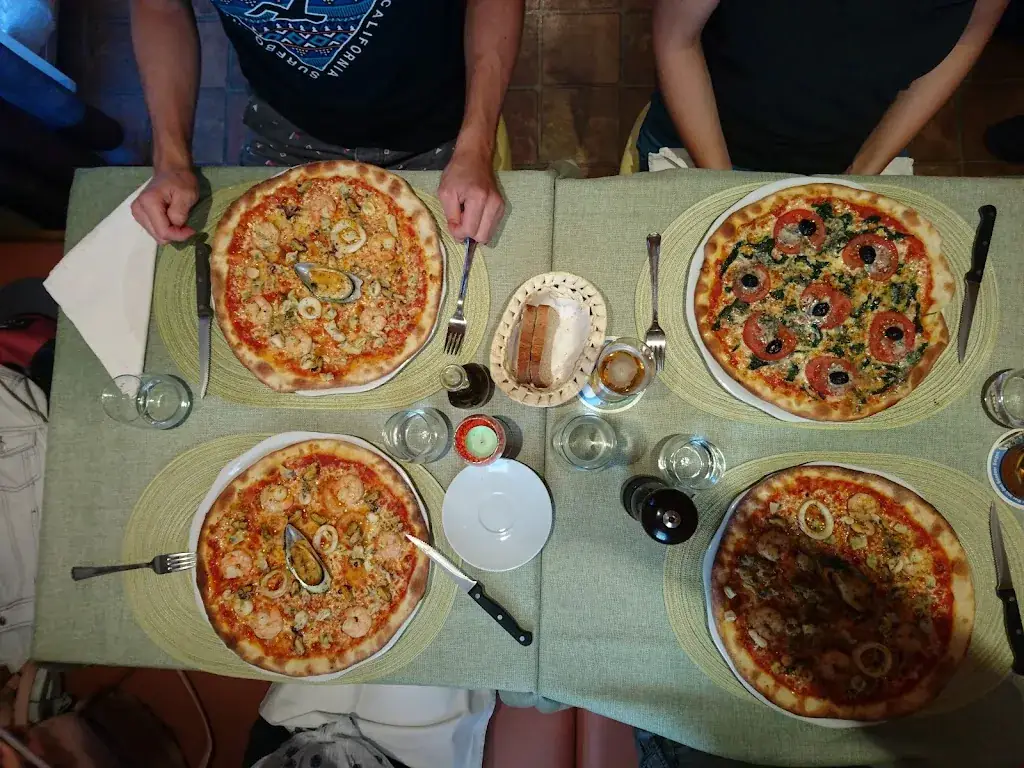 Menu_Restaurant & Pizzeria Weidli Arch_Arch_image_7