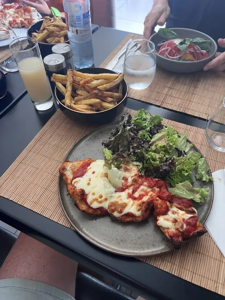 Michel Veenendaal_Olive e origan_Kanfen_review