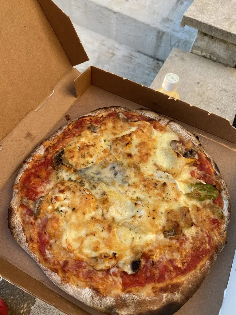 Sarah L_Snack Laurent_Algrange_recensione