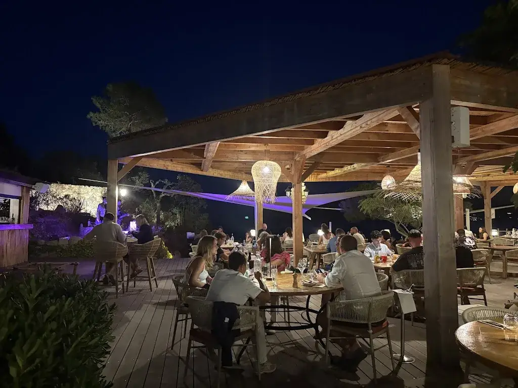 OMEA BEACH - Restaurant Bord de Mer Porto Vecchio_Porto-Vecchio_slider_image_3