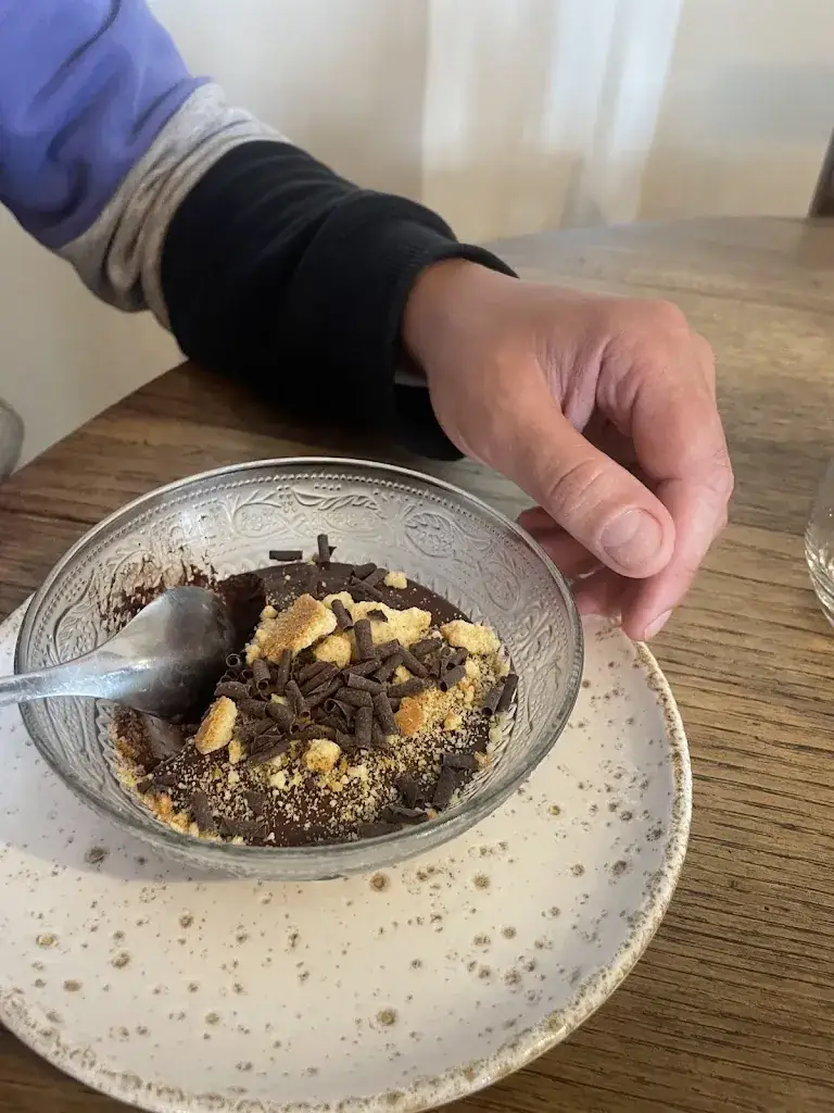 Luisa Martins_U Funtanonu_Porto-Vecchio_review