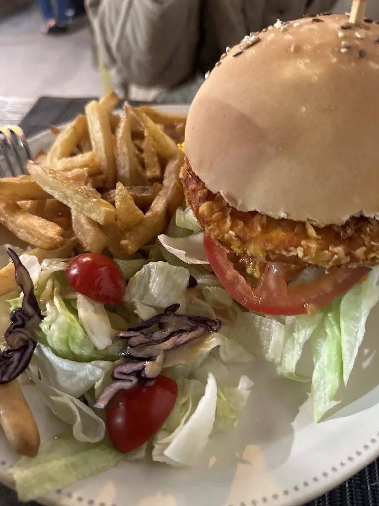 Mahbod_Le Divin_Porto-Vecchio_avis