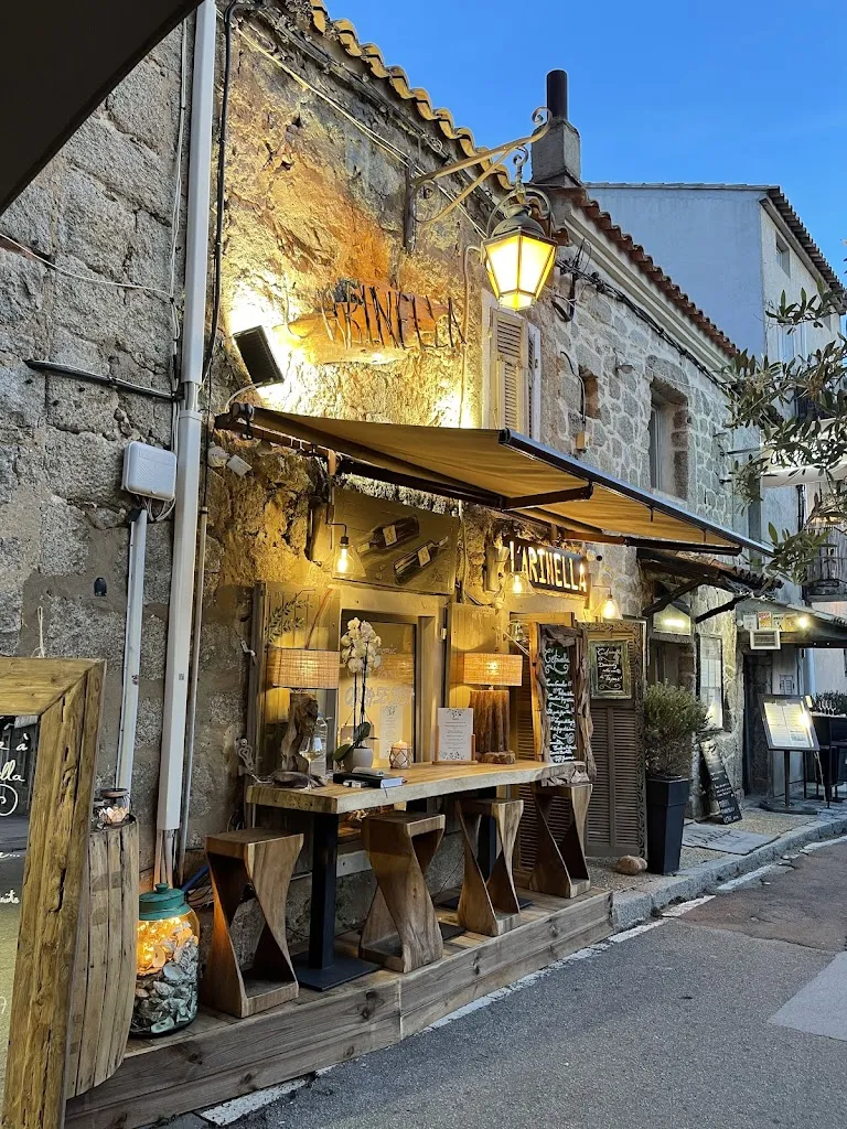 Robyn H_Le Divin_Porto-Vecchio_avis