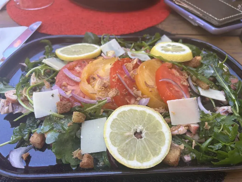 Eugene Mirolyubov_Les Platanes_Porto-Vecchio_review