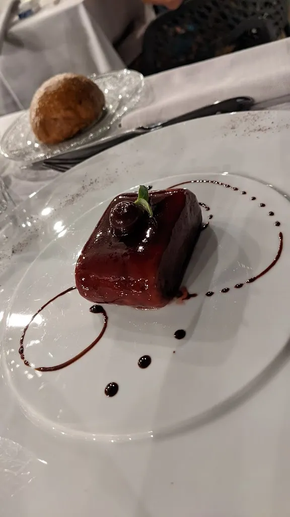 Menu_Restaurant Emporium_Lecci_image_7