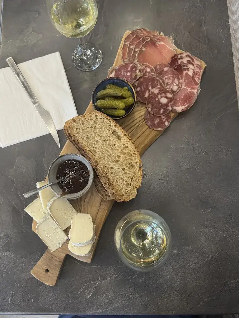 Wissam Al Jurdi_A MUSCHERA_Porto-Vecchio_review