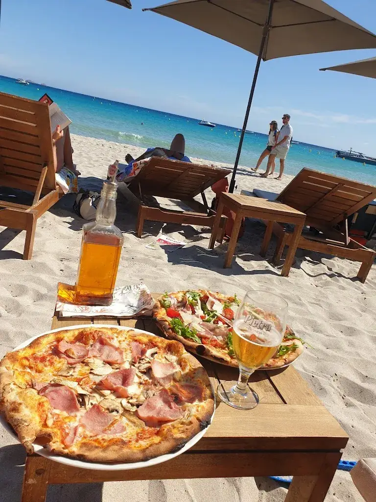 Georgina Pattullo_Le Petit Chose Palombaggia_Porto-Vecchio_review