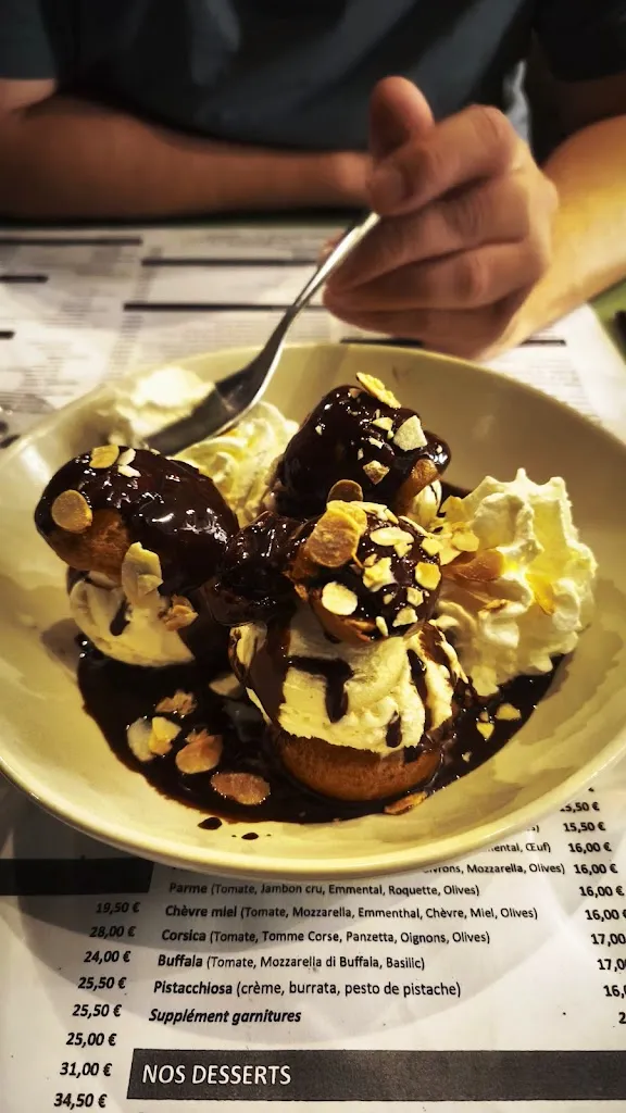 Napaswan Prachachai_Ondella_Porto-Vecchio_review