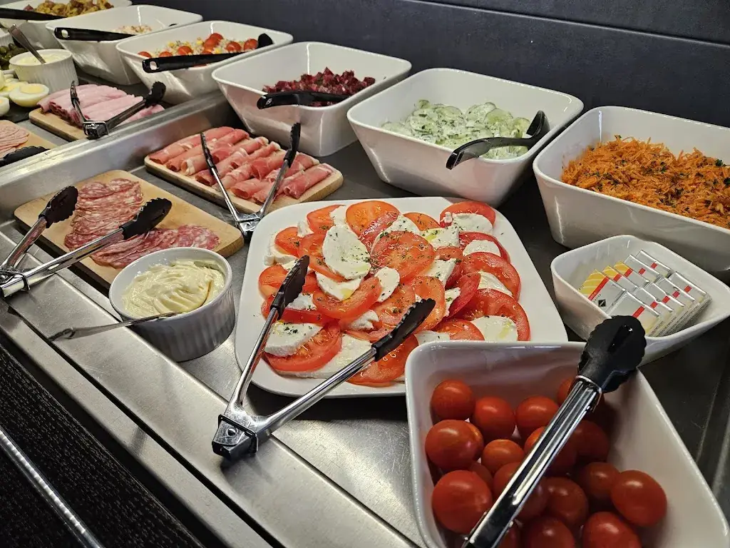 Restaurant Brasserie le Point Central Arches_Arches_slider_image_3