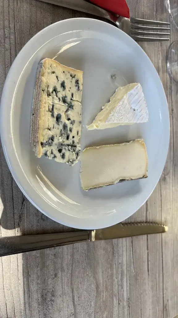 Menu_le saint-rémi_Champs-sur-Tarentaine-Marchal_image_5