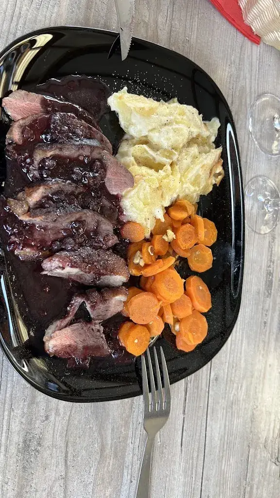 Menu_le saint-rémi_Champs-sur-Tarentaine-Marchal_image_7