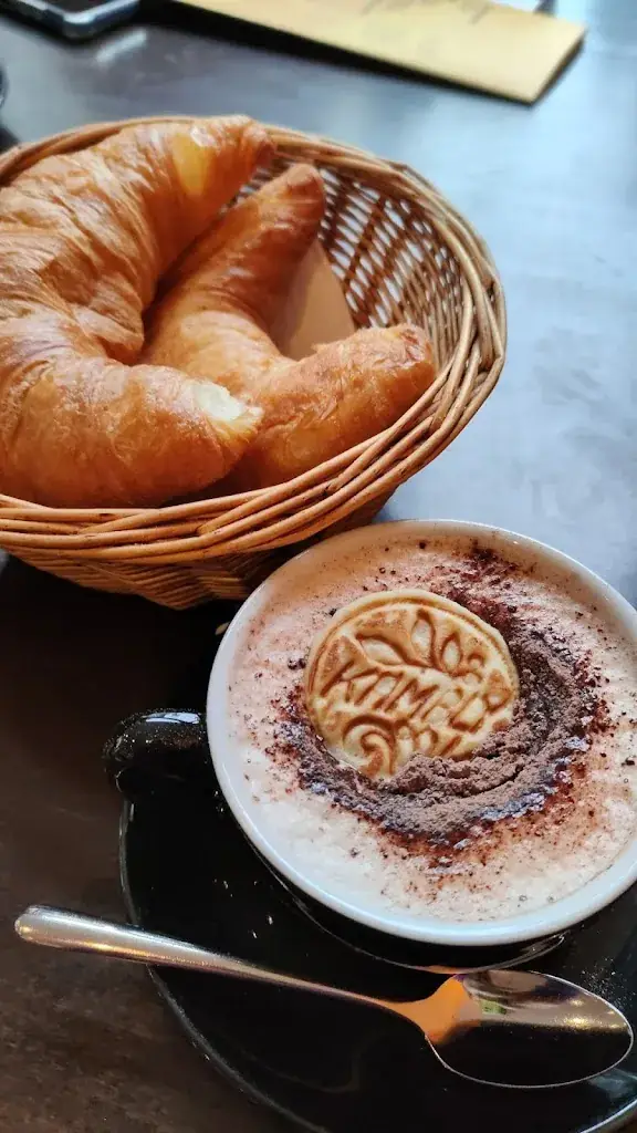 LSD_Restaurant Café Central Altdorf_Altdorf_review