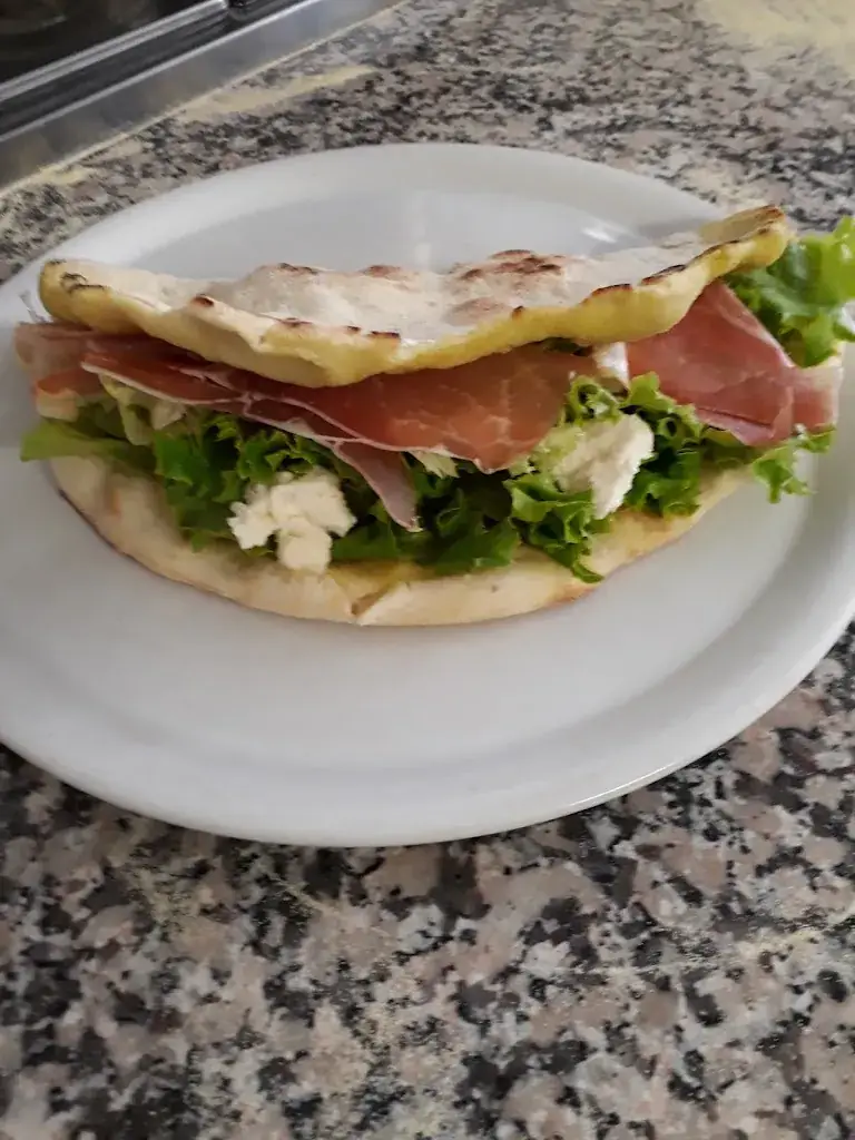 Menu_Pizzeria Napoli by Alice_Algrange_image_6