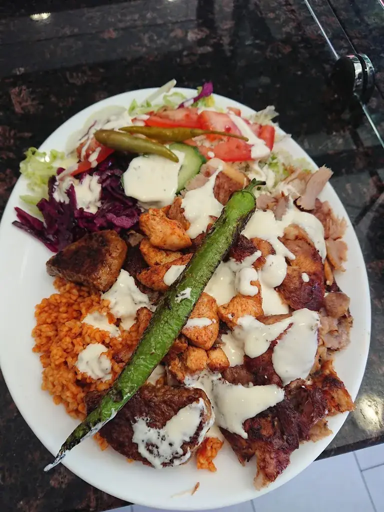 Snack Gaziantep 1_Knutange_slider_image_3