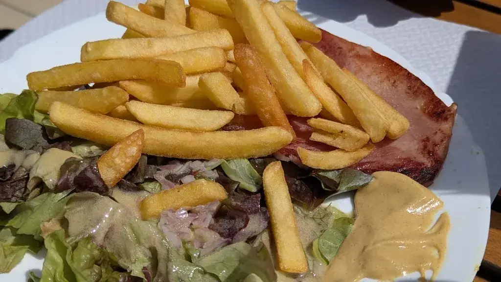 Dada Leouf_Friterie Au Petit Creux_Anould_reseña